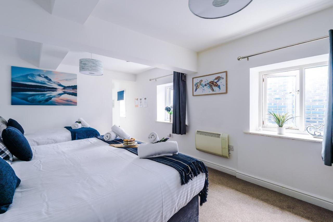 Stylish Chester City Centre Apartment By 53 Degrees Property, Ideal For Couples & Business Professionals - Sleeps 4 Kültér fotó